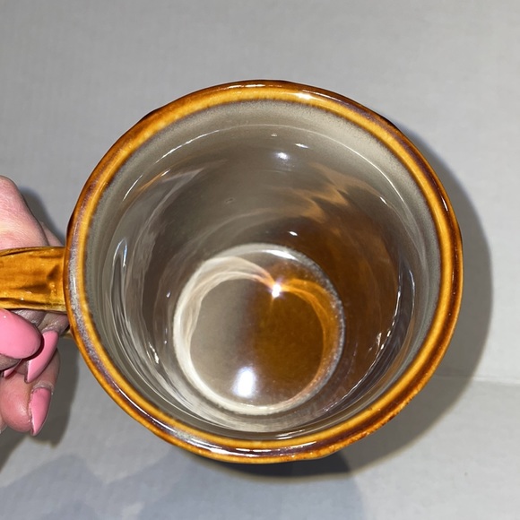 Harvest leaf stoneware mug. 16 oz - Picture 5 of 6